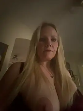 Snapshot of Sexual_Lovable_Doll chatting on July 24, 2026, 9:33 pm Sexual Lovable Doll online show from July 24, 2026, 9:33 pm