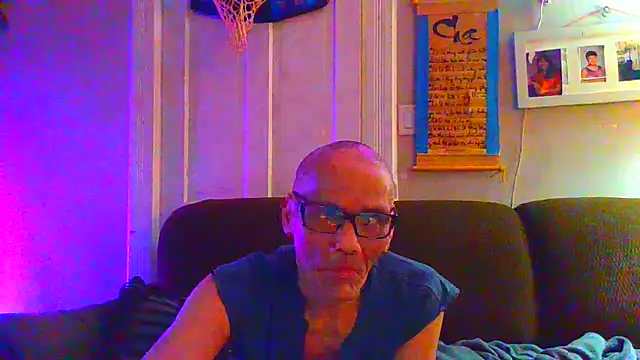 Snapshot of xuan8pssy_ui69 chatting on February 22, 2026, 9:11 am xuan8pssy ui69 online show from February 22, 2026, 9:11 am