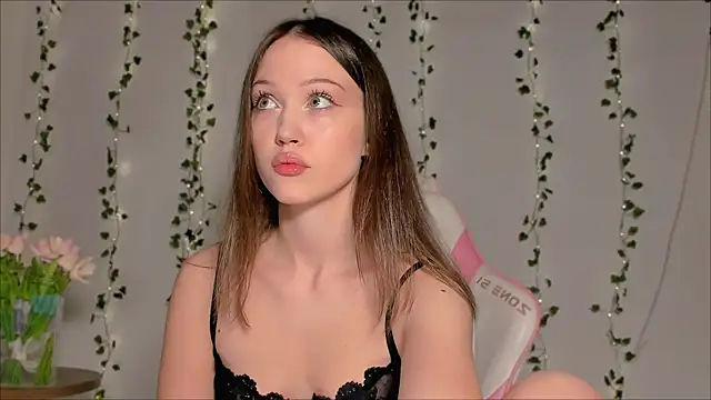 Snapshot of Amelia_Lein chatting on December 2, 2025, 10:55 pm Amelia Lein online show from December 2, 2025, 10:55 pm