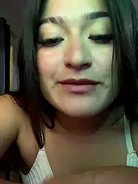 Snapshot of LuceroRm chatting on January 13, 2026, 4:16 am LuceroRm online show from January 13, 2026, 4:16 am