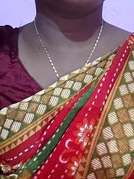 Snapshot of ANGE-MOU chatting on March 1, 2025, 8:56 am ANGE-MOU online show from March 1, 2025, 8:56 am