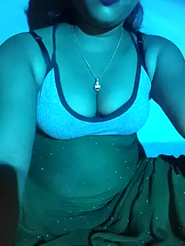 Snapshot of ANGE-MOU chatting on October 11, 2025, 4:52 pm ANGE-MOU online show from October 11, 2025, 4:52 pm