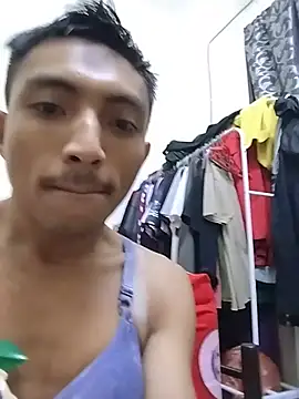 Snapshot of nazirul363108 chatting on July 11, 2026, 2:28 pm nazirul363108 online show from July 11, 2026, 2:28 pm
