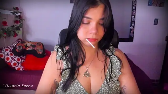 Snapshot of victoriaasaenz_ chatting on June 14, 2026, 1:02 am victoriaasaenz online show from June 14, 2026, 1:02 am