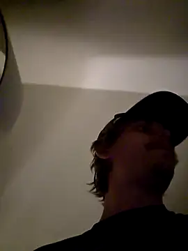 stonerkid578 online show from April 3, 2026, 2:29 am