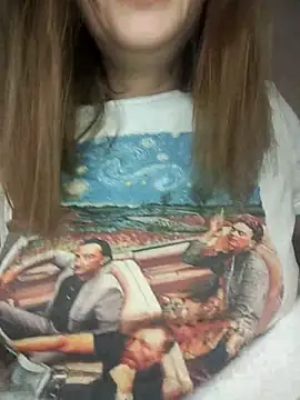 KrissSexi online show from February 6, 2026, 5:47 am