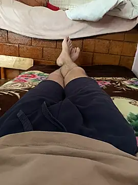 mihaixxx1 online show from April 22, 2026, 2:13 pm