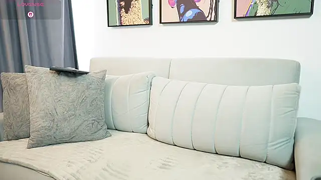 Snapshot of emily_smittt chatting on November 23, 2025, 9:14 pm emily smittt online show from November 23, 2025, 9:14 pm