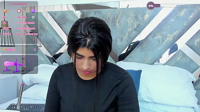 Snapshot of ZiaCalifa chatting on October 31, 2025, 12:13 pm ZiaCalifa online show from October 31, 2025, 12:13 pm