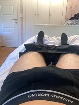 Snapshot of sergigomez chatting on November 30, 2025, 2:40 pm sergigomez online show from November 30, 2025, 2:40 pm