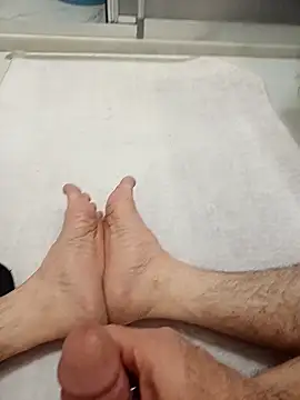 Hardapple01 online show from March 20, 2026, 6:36 am