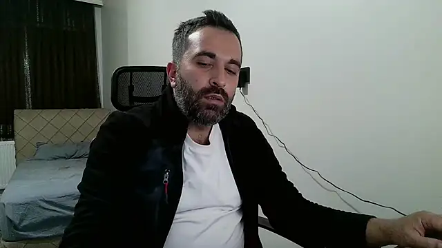 Snapshot of tgltplsr chatting on December 16, 2025, 11:09 pm tgltplsr online show from December 16, 2025, 11:09 pm