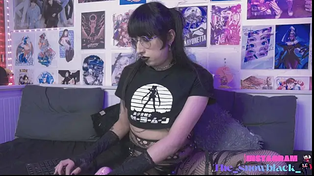 Snapshot of snowblack_ chatting on February 27, 2026, 3:23 pm snowblack online show from February 27, 2026, 3:23 pm