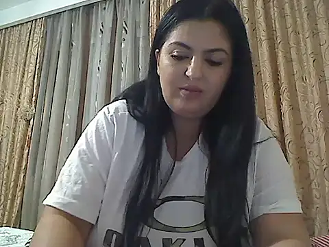 Ligia2024 online show from October 19, 2025, 2:03 am