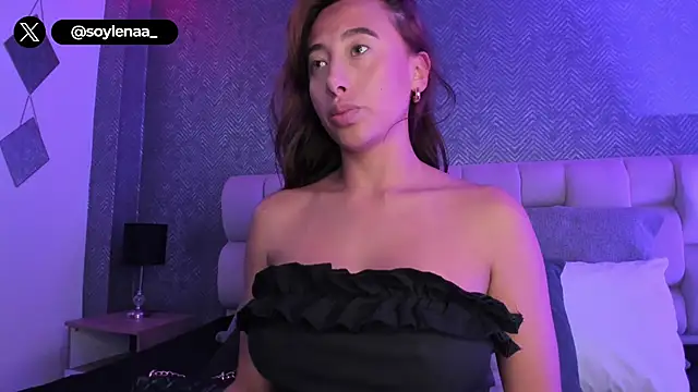 lena banks online show from November 14, 2025, 9:51 pm