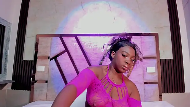 Snapshot of Athenea_Mills chatting on December 22, 2025, 6:52 pm Athenea Mills online show from December 22, 2025, 6:52 pm