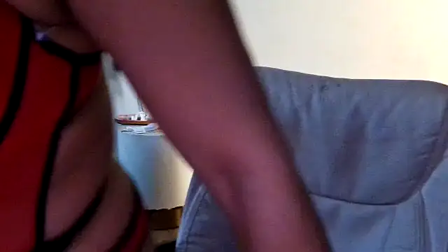 YasmineMinaj online show from December 20, 2025, 4:32 pm