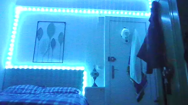 Snapshot of 99_GANAr chatting on November 25, 2025, 11:37 pm 99 GANAr online show from November 25, 2025, 11:37 pm