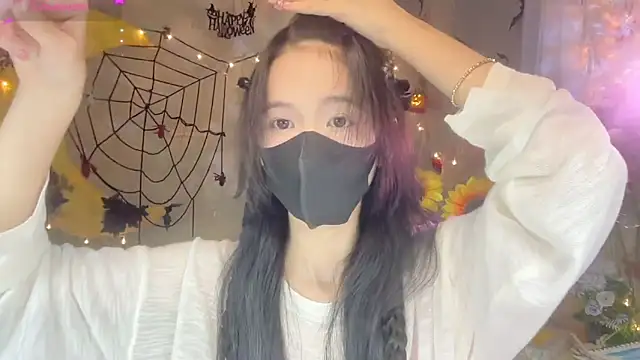 Snapshot of Your-Sunshine chatting on October 28, 2025, 3:44 pm Your-Sunshine online show from October 28, 2025, 3:44 pm