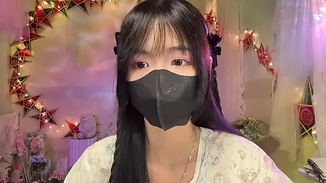 Snapshot of Your-Sunshine chatting on October 9, 2025, 4:18 pm Your-Sunshine online show from October 9, 2025, 4:18 pm