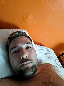 Snapshot of juuuaniii chatting on May 9, 2026, 9:56 am juuuaniii online show from May 9, 2026, 9:56 am