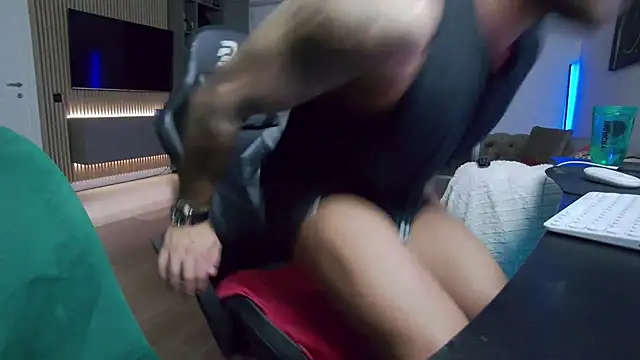 UbbeViking online show from April 1, 2026, 7:33 pm