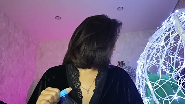 Snapshot of lily__foster chatting on December 19, 2025, 6:49 am lily foster online show from December 19, 2025, 6:49 am