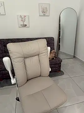 Snapshot of Megan_lu2 chatting on February 19, 2026, 7:11 pm Megan lu2 online show from February 19, 2026, 7:11 pm