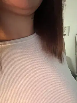 Snapshot of Megan_lu2 chatting on November 19, 2025, 12:16 pm Megan lu2 online show from November 19, 2025, 12:16 pm