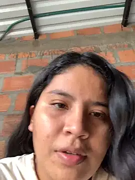 Snapshot of moncerrat_luna chatting on February 15, 2025, 9:06 pm moncerrat luna online show from February 15, 2025, 9:06 pm