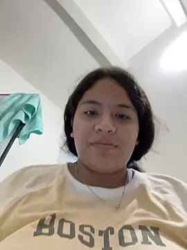 Snapshot of moncerrat_luna chatting on February 25, 2025, 11:04 pm moncerrat luna online show from February 25, 2025, 11:04 pm