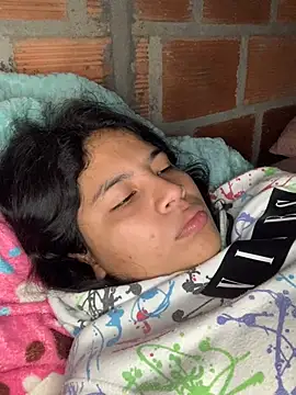 Snapshot of moncerrat_luna chatting on February 6, 2025, 12:26 pm moncerrat luna online show from February 6, 2025, 12:26 pm