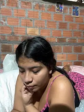 Snapshot of moncerrat_luna chatting on January 19, 2025, 3:32 pm moncerrat luna online show from January 19, 2025, 3:32 pm