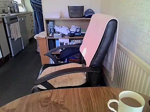 daddyflash online show from March 2, 2026, 10:44 am