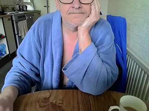 daddyflash online show from March 8, 2026, 12:19 pm