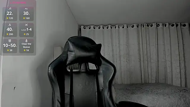 Snapshot of aliice_walker_ chatting on July 22, 2026, 11:29 pm aliice walker online show from July 22, 2026, 11:29 pm