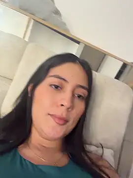 Snapshot of Sophie__Foxxx chatting on April 23, 2026, 1:24 pm Sophie Foxxx online show from April 23, 2026, 1:24 pm