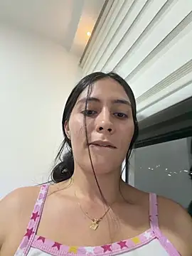 Snapshot of Sophie__Foxxx chatting on May 15, 2026, 11:47 pm Sophie Foxxx online show from May 15, 2026, 11:47 pm