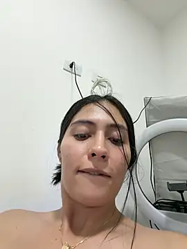Snapshot of Sophie__Foxxx chatting on May 15, 2026, 11:25 pm Sophie Foxxx online show from May 15, 2026, 11:25 pm