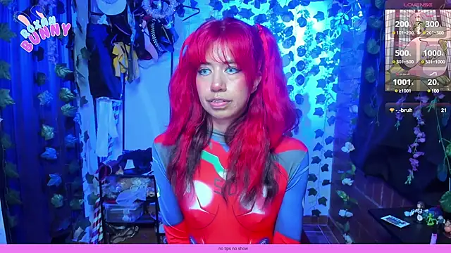 Snapshot of Roxanbunny1 chatting on March 7, 2025, 4:02 am Roxanbunny1 online show from March 7, 2025, 4:02 am