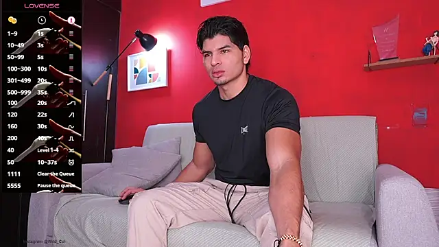 wild col  online show from November 14, 2025, 12:09 pm