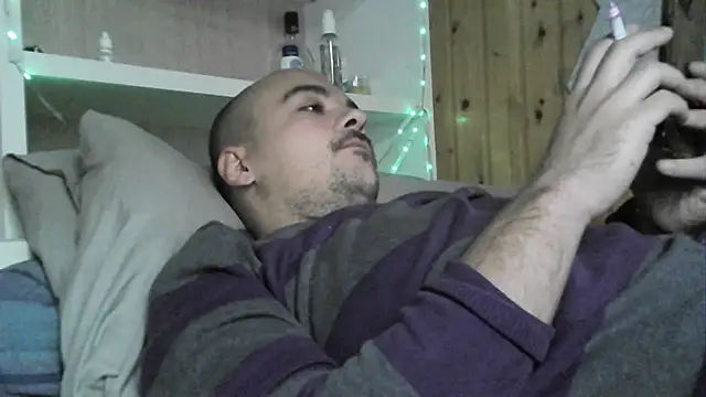 Snapshot of ItalianVinDiesel chatting on September 28, 2025, 8:21 am ItalianVinDiesel online show from September 28, 2025, 8:21 am