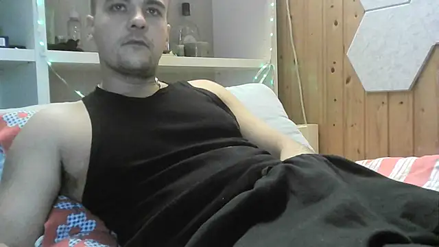 Snapshot of ItalianVinDiesel chatting on October 30, 2025, 3:09 pm ItalianVinDiesel online show from October 30, 2025, 3:09 pm