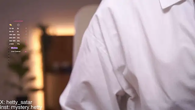 Snapshot of Hetty_satar chatting on October 16, 2025, 12:30 am Hetty satar online show from October 16, 2025, 12:30 am