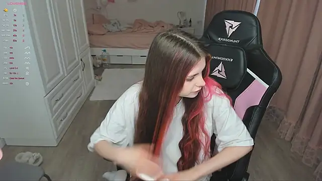 Snapshot of lil_cassie chatting on March 1, 2026, 9:31 am lil cassie online show from March 1, 2026, 9:31 am