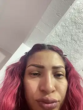 Snapshot of ari_sexy1 chatting on April 12, 2026, 9:40 pm ari sexy1 online show from April 12, 2026, 9:40 pm