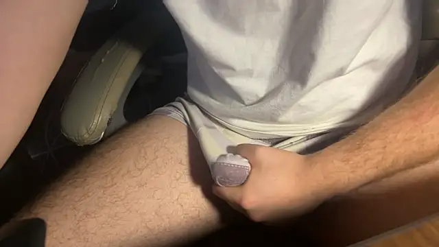 Snapshot of Materdox chatting on October 6, 2025, 9:48 pm Materdox online show from October 6, 2025, 9:48 pm