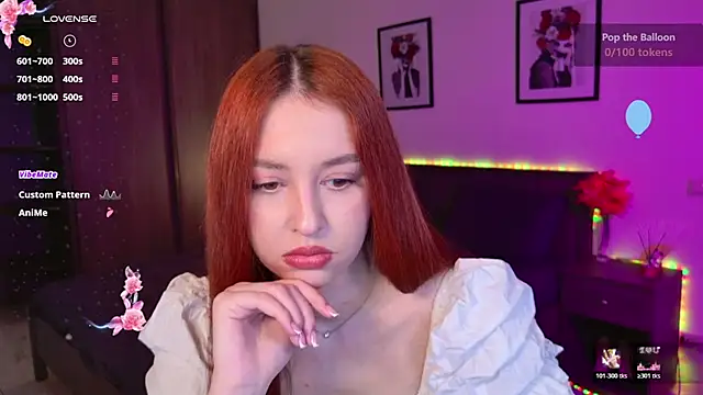 EleanorePeach online show from February 3, 2026, 2:33 pm