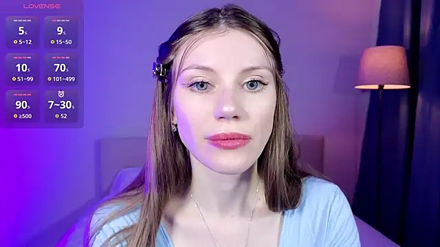 Snapshot of Lilianna_Just chatting on February 5, 2026, 8:21 am Lilianna Just online show from February 5, 2026, 8:21 am
