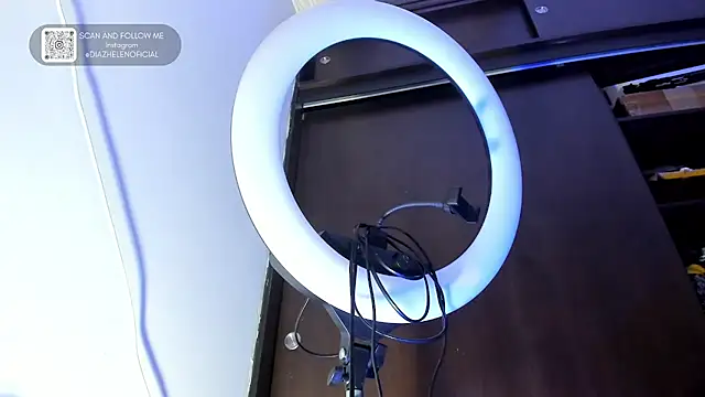 Apotheosis01 online show from April 15, 2026, 11:27 am